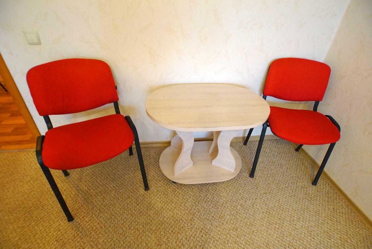 Flat Apartment Dniprodzerzhynsk Bagian luar foto